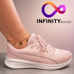 حذاء Puma حريمي بينك بنعل أبيض مقاس 39