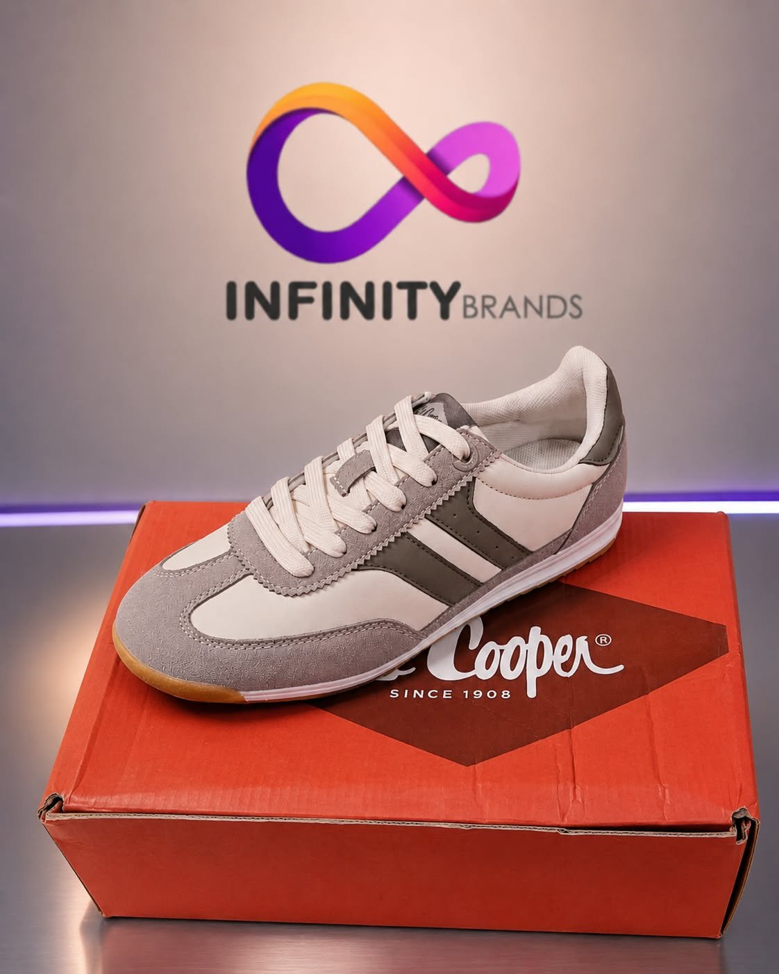حذاء Lee Cooper حريمي حذاء Lee Cooper حريمي أوف وايت ورمادي مقاس 37